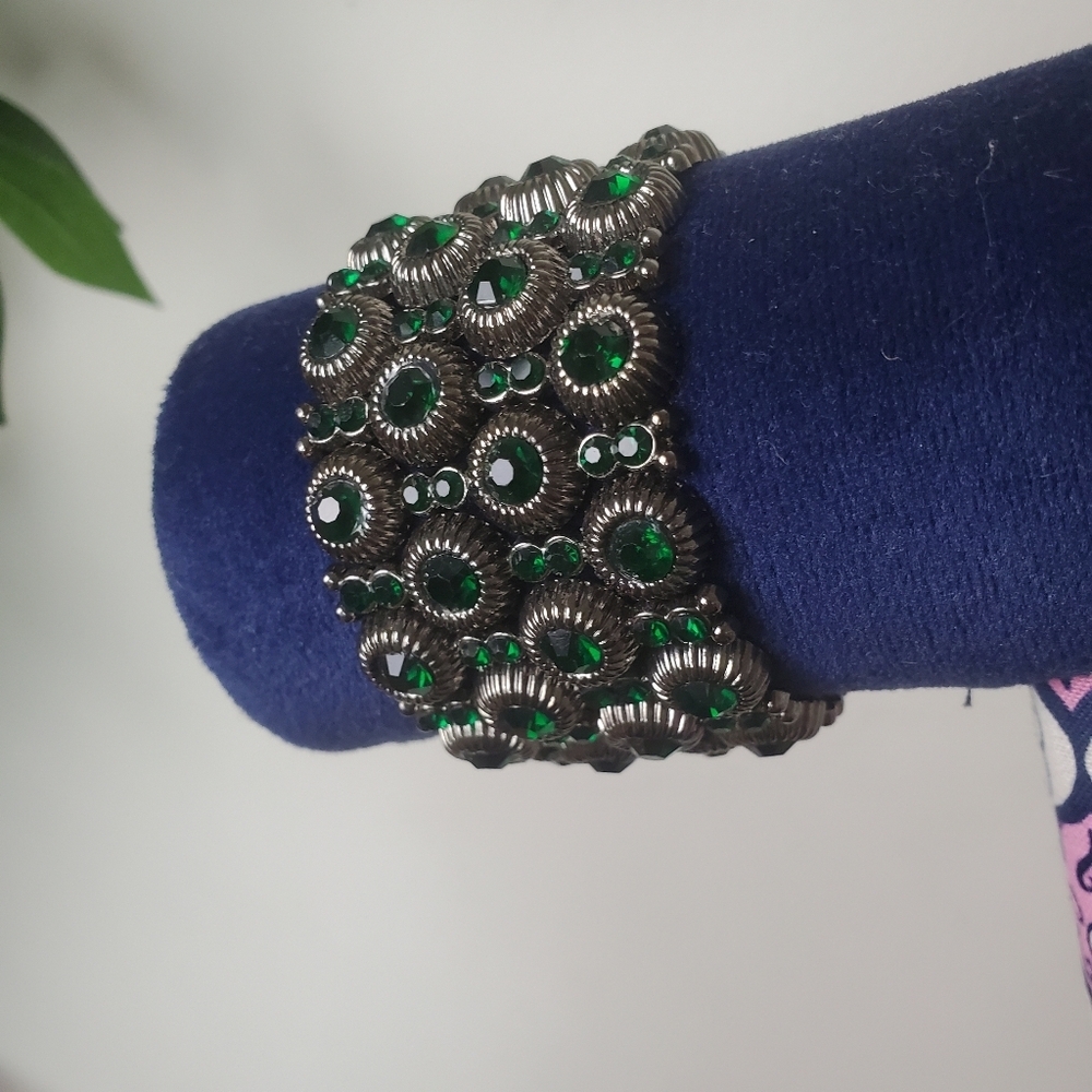 Green Silver Bracelet Emerald Green Stones Stretch
